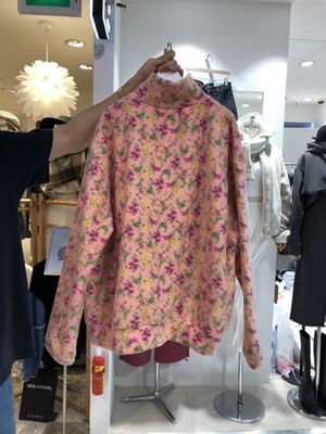 全球服裝市場實拍 零售批發與展會的潮流圖庫